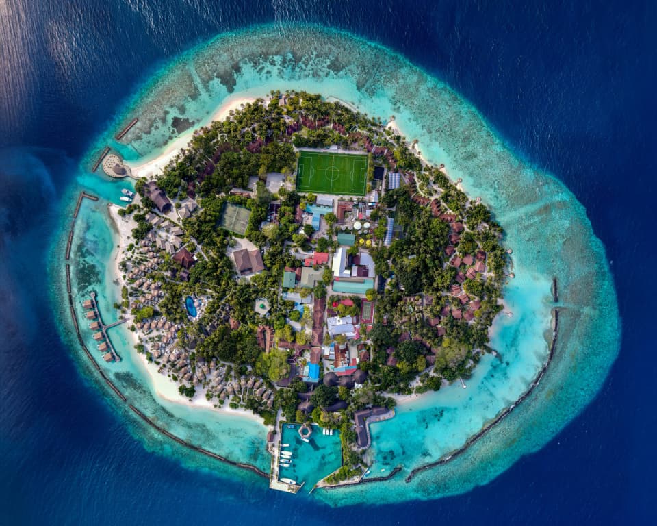 Bandos Maldives Resort - photo 2