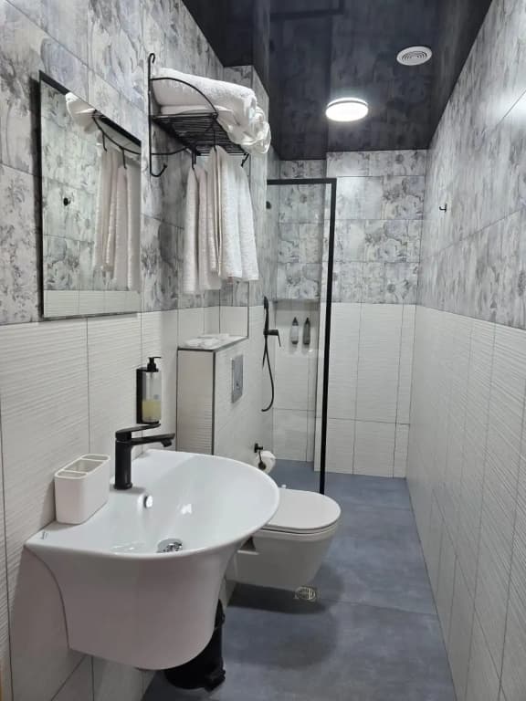Hotel Nutsa in old Tbilisi - photo 13