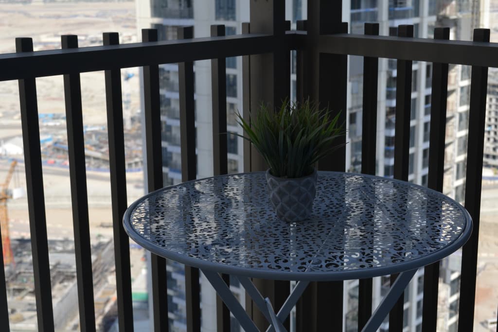 Newly Decorated 1 Bed Dubai Creek Harbour Apartments - photo 10