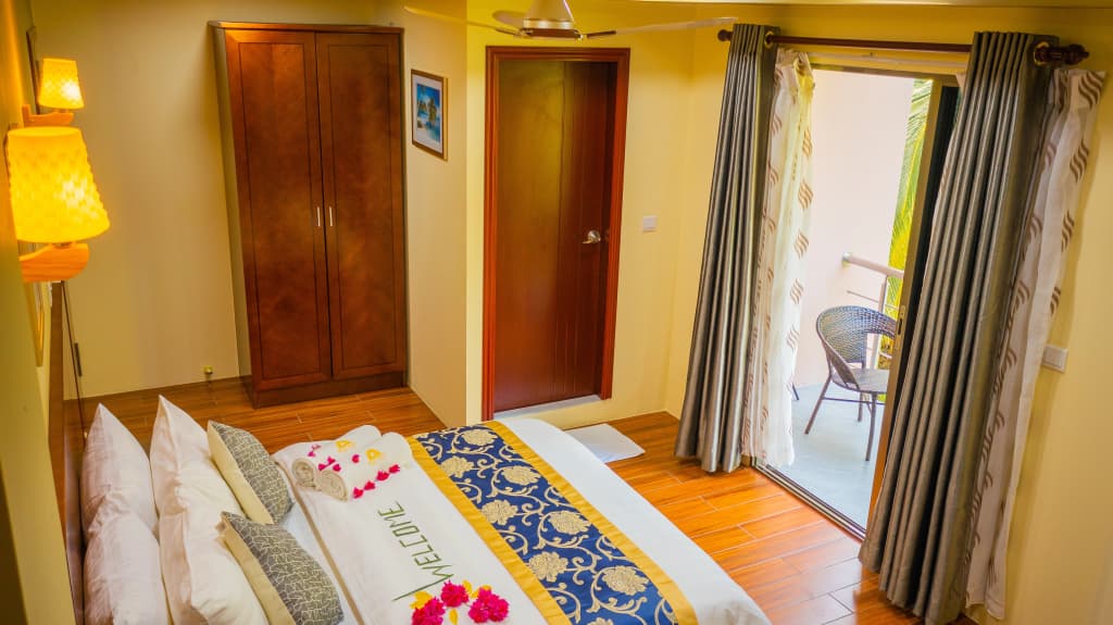 Blue Wave Maldives Guest House - photo 1