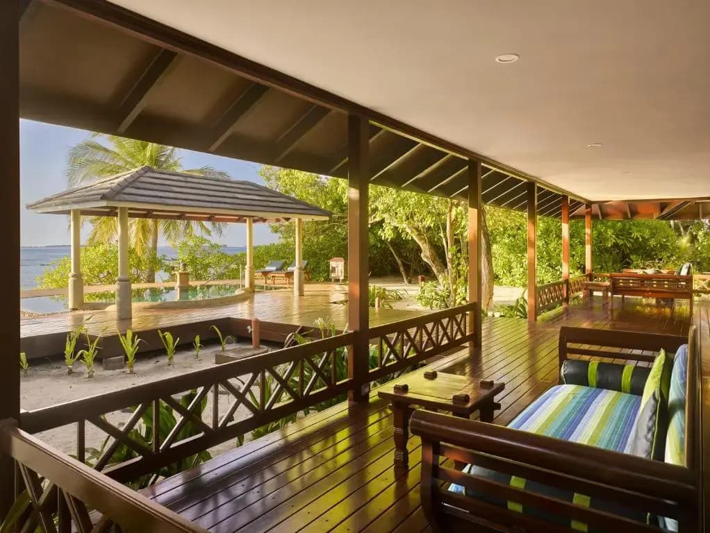 Royal Island Resort & Spa - photo 12
