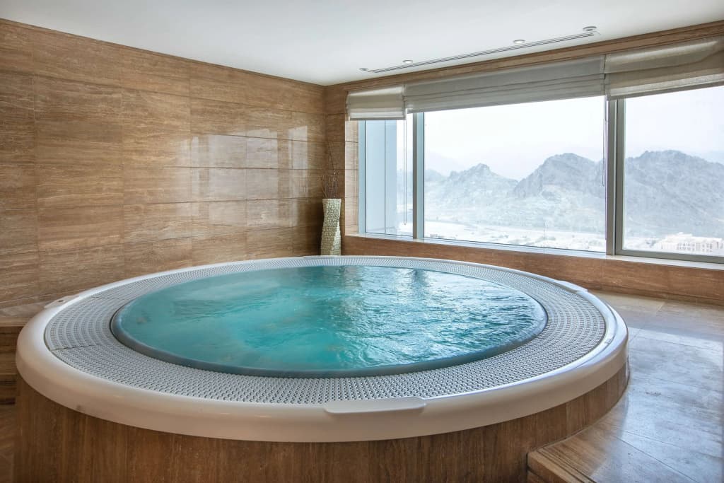 Royal M Hotel Fujairah - photo 16