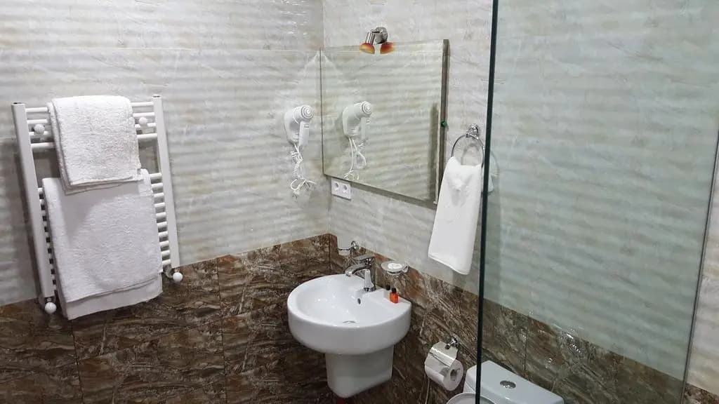 Hotel Cherry Garden_Tbilisi - photo 9