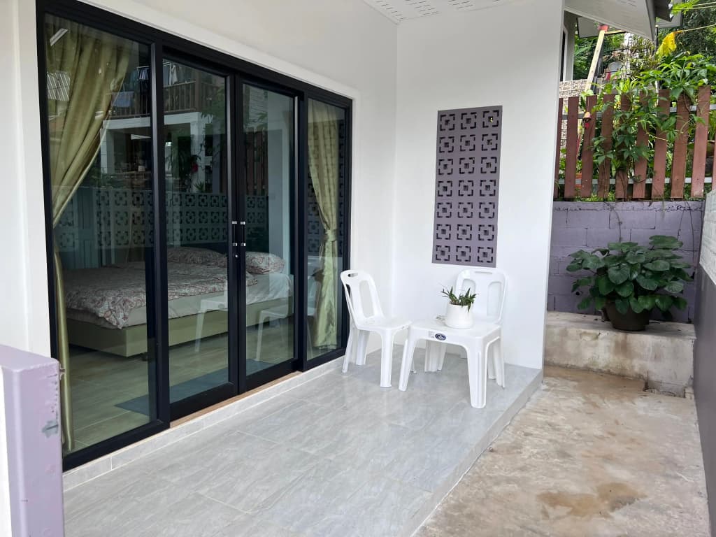 Paradise Corner Apartments - photo 3