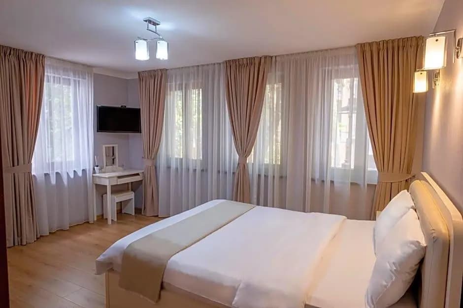 Sama Grand Hotel - main photo