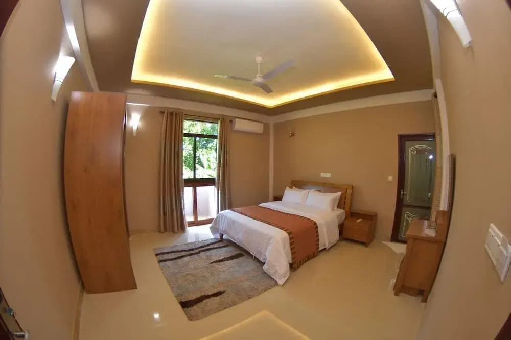 Calyx Grand Fuvahmulah Guest house - photo 24