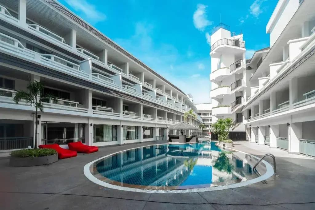 Radisson RED Phuket Patong Beach - photo 1
