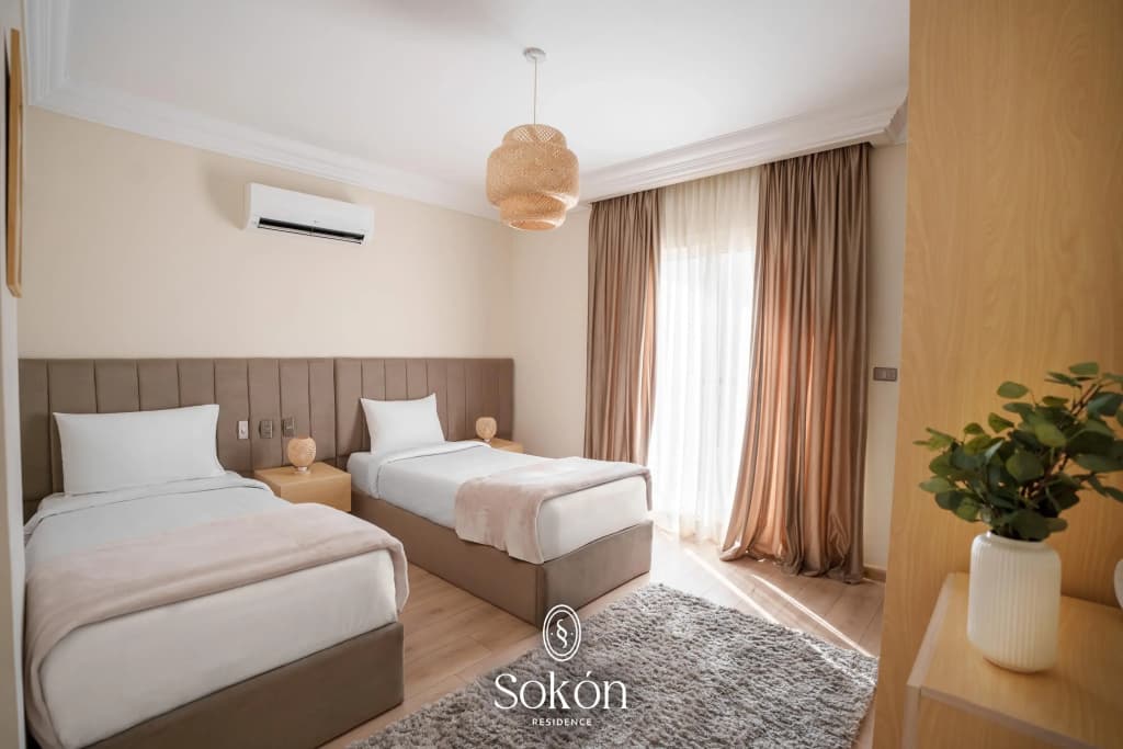 Deluxe 3BR (U33 Boho) Apartments - photo 1