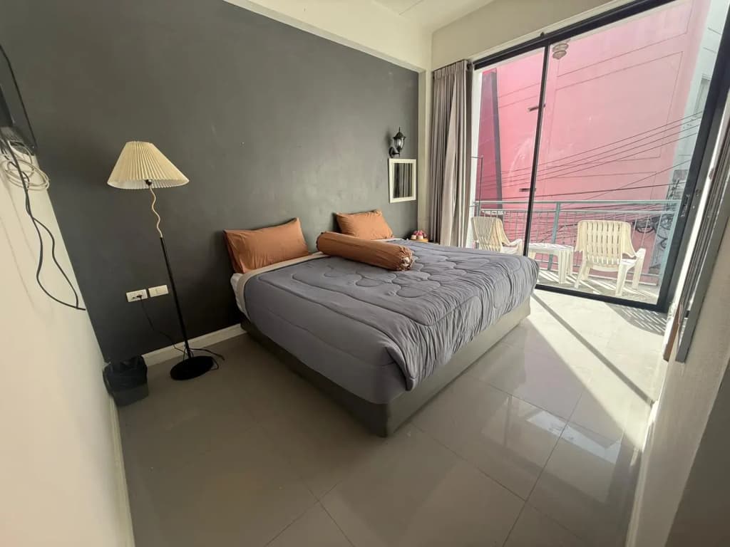 Arch Club Pa Tong Hotel - photo 1