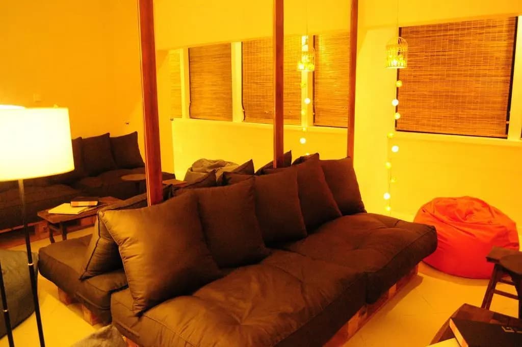 Hostel Republic at Galle Face - photo 8