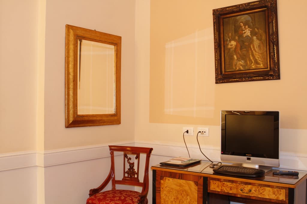Boutique Hotel Trevi - photo 10