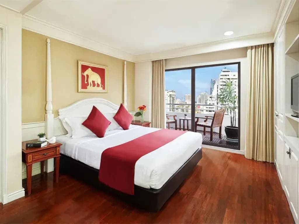 Centre Point Hotel Sukhumvit 10 - photo 12