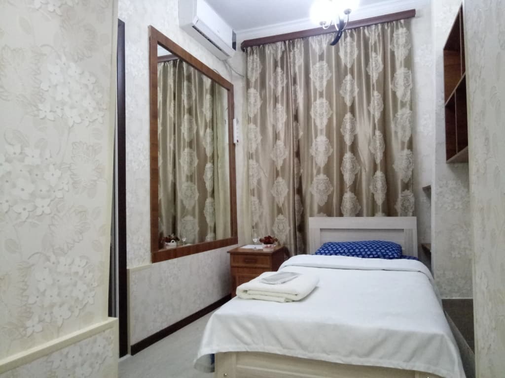 Come In Hotel - photo 32