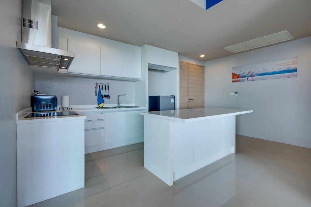 Veloche Group by Continent Apartments - photo 9