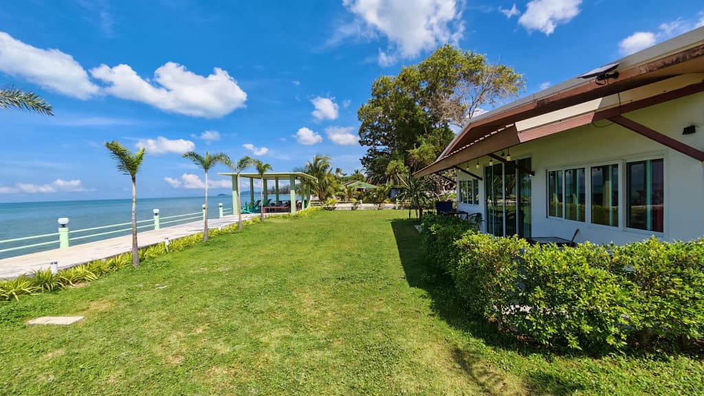 Lipa Bay Residence Resort Hotel - photo 25