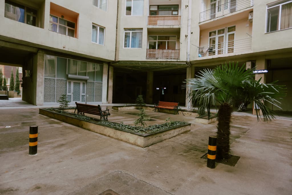 Happy Holidays Apartments - photo 8