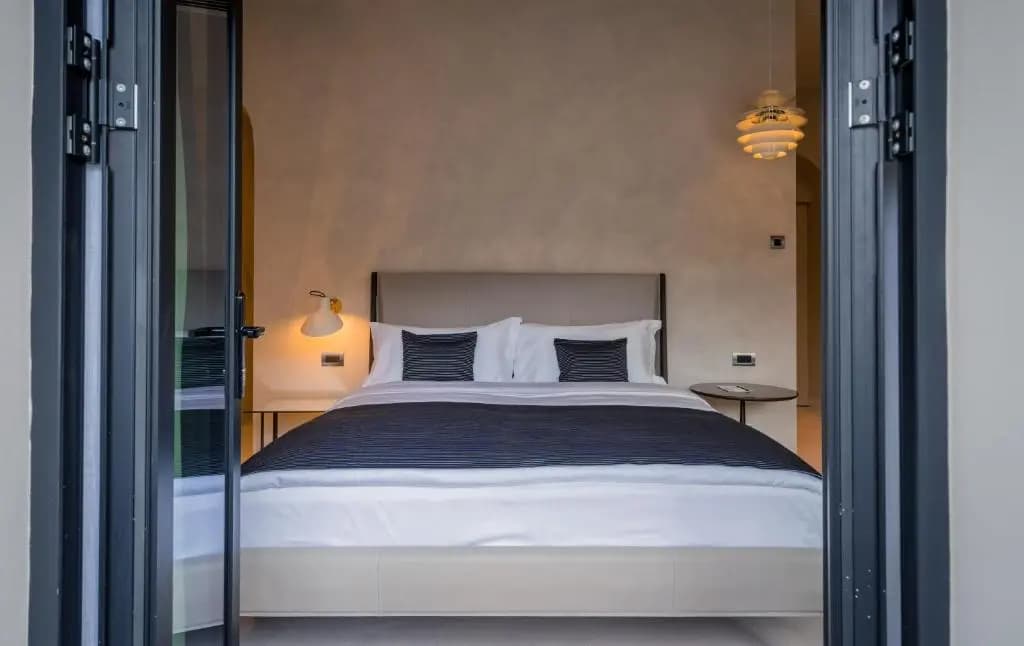 Monograph Hotel (by Travel Agency) - photo 34