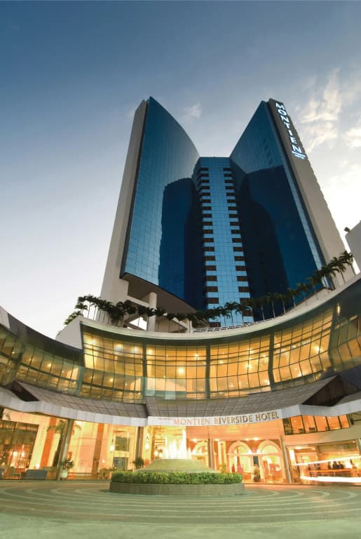 Montien Riverside Hotel Bangkok - photo 1