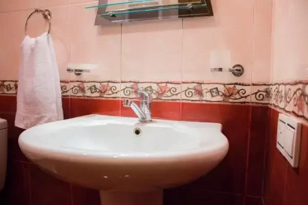 Mtatsminda Lazga Apartments - photo 8