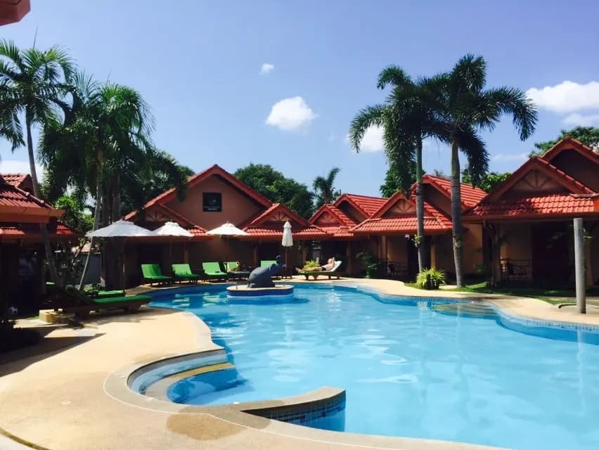 Happy Elephant Resort Hotel - photo 8