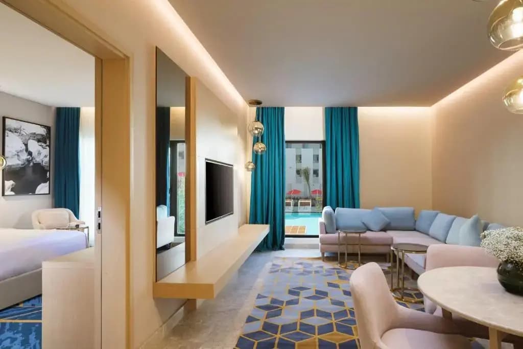 Maani Muscat Hotel & Suites - photo 10