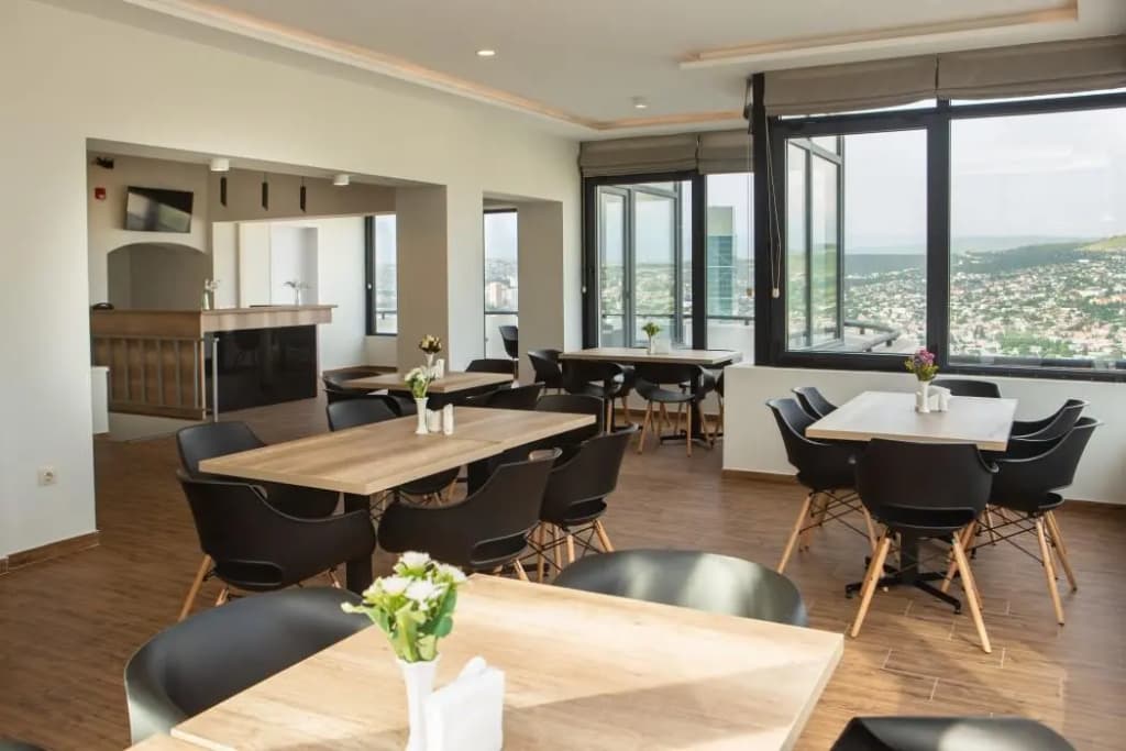 Vista Hotel - photo 28