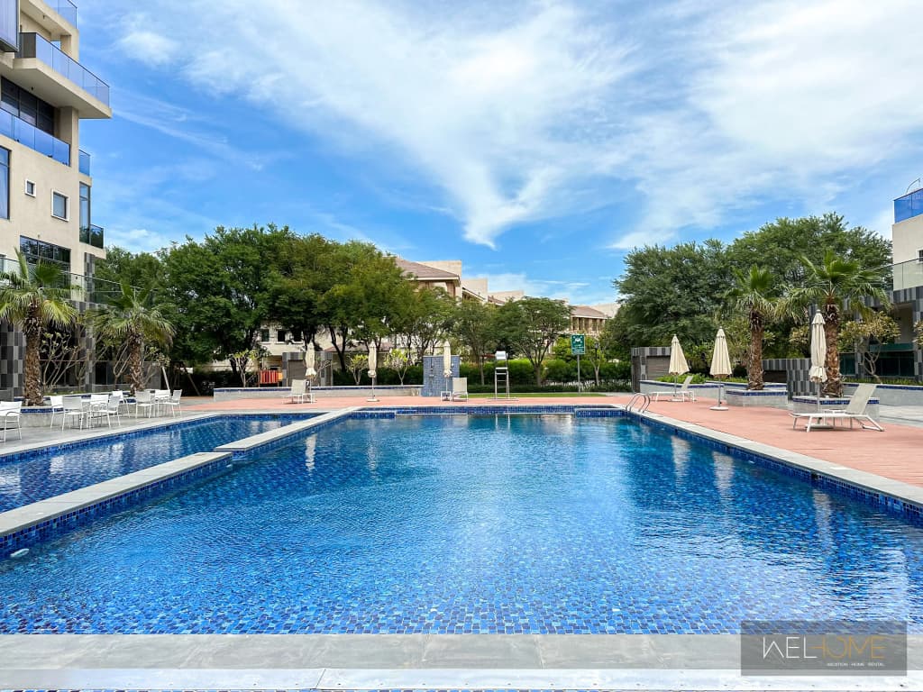 WelHome - Prime 1BR Apartment at Oia Residence, Apartments - photo 14