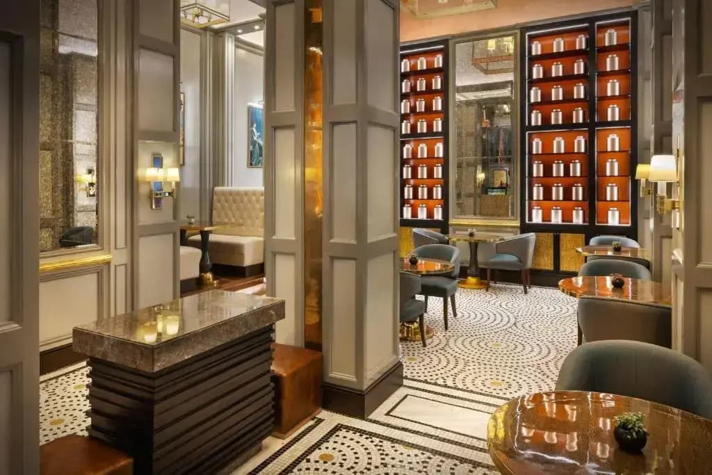 Sheraton Oman Hotel - photo 33