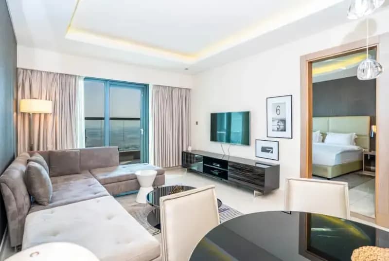 Paramount Tower 1 BR Apartments - photo 2