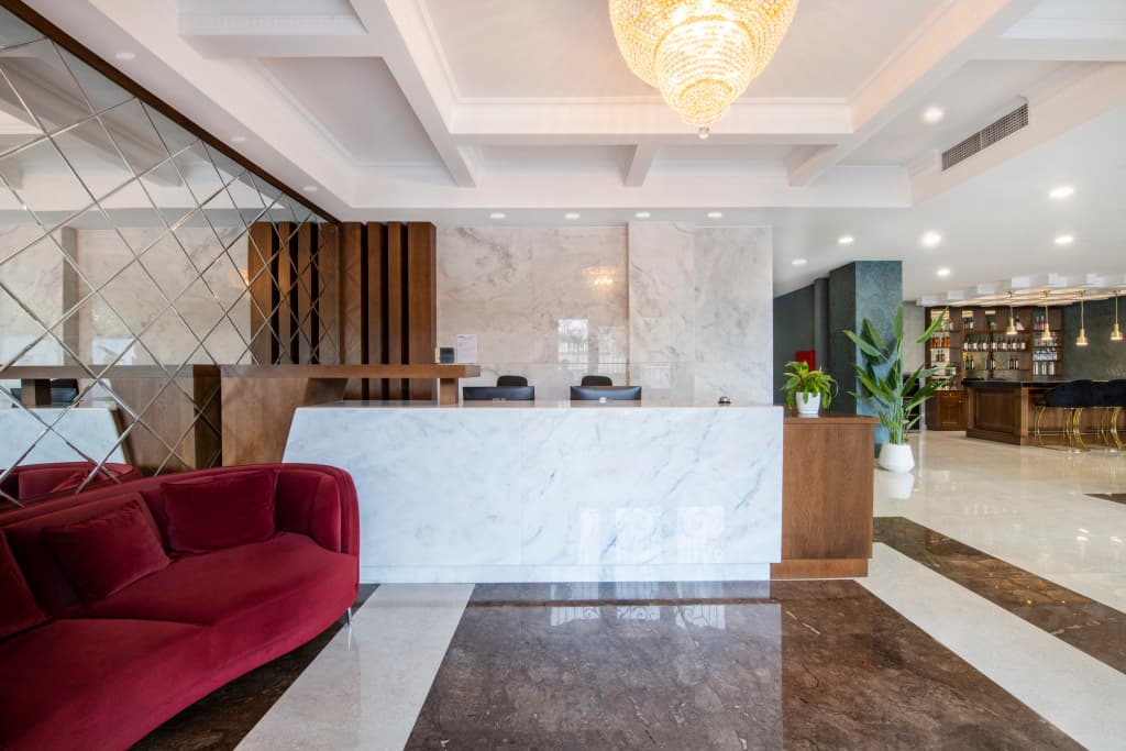 Highgarden Hotel - photo 42