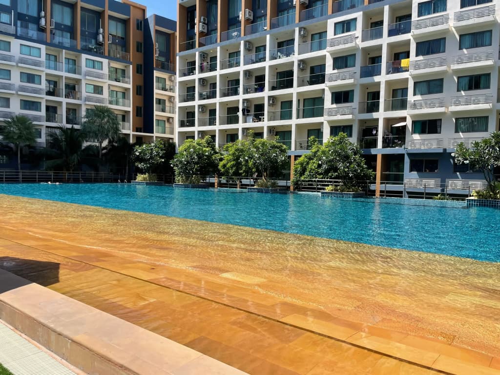 Laguna Beach Resort 2 Pattaya Apartments - photo 2