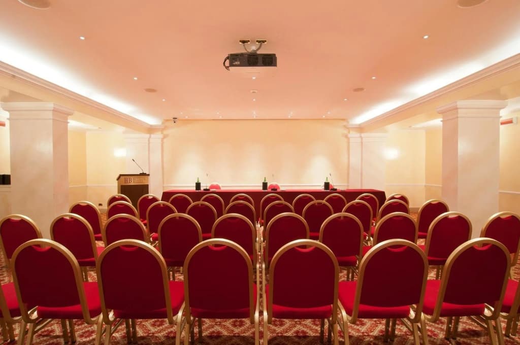 Bettoja Massimo D'Azeglio Hotel - photo 4