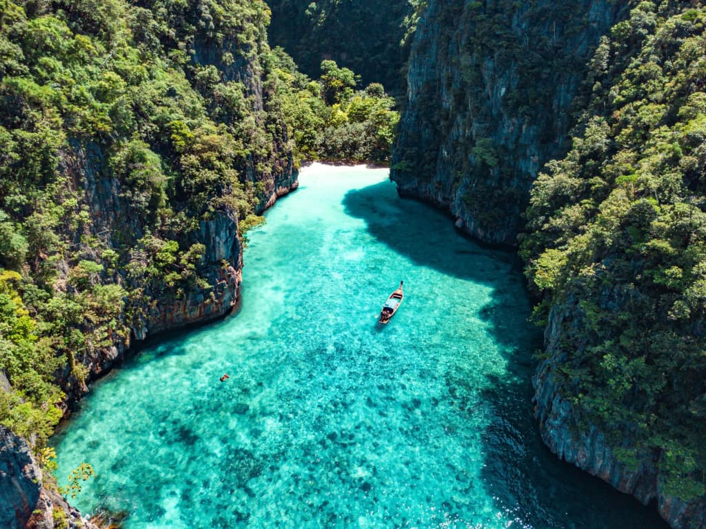 Saii Phi Phi Island Village Hotel - photo 8