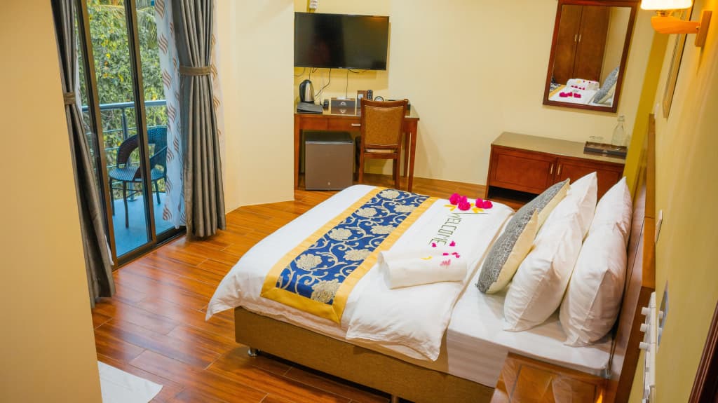 Blue Wave Maldives Guest House - photo 2