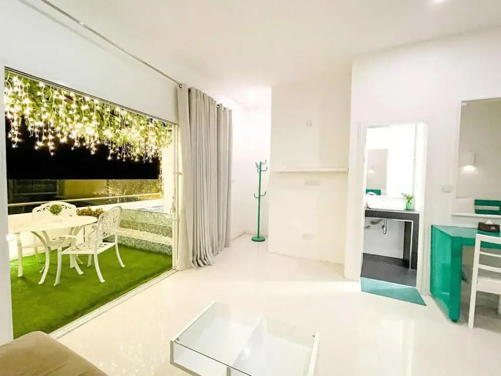 Planktons Beach Butik-Hotel - photo 13