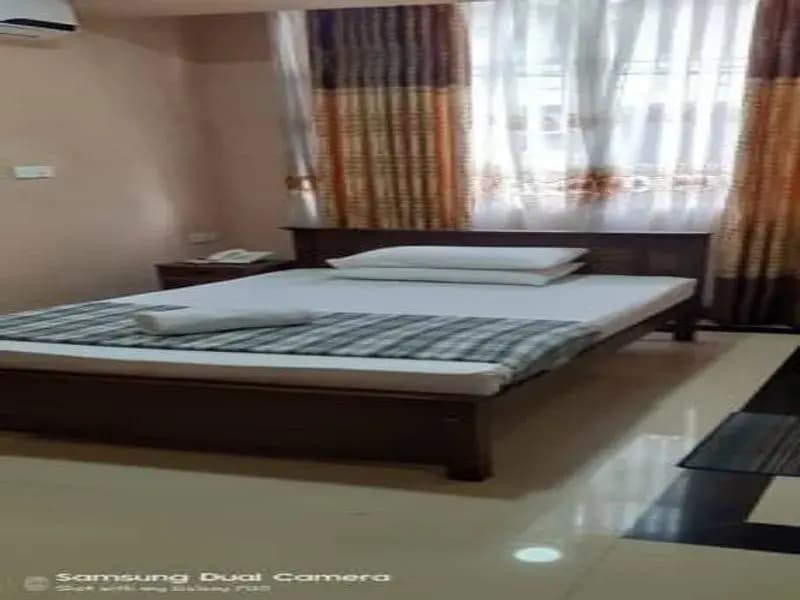 Yoho Sain City Hotel - photo 4