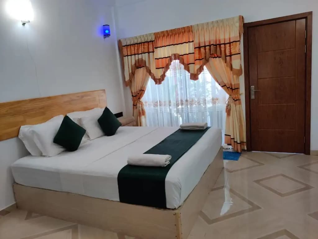 Resten Inn Hotel - photo 9