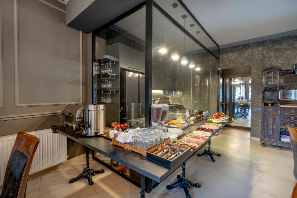 Piazza Hotel - photo 17