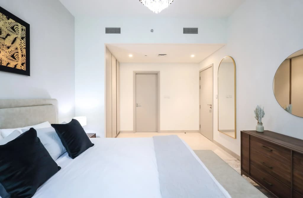 Elite LUX Holiday Homes - Dubai Creek Oasis: 2BR Luxe w/ Burj View Apartments - photo 27