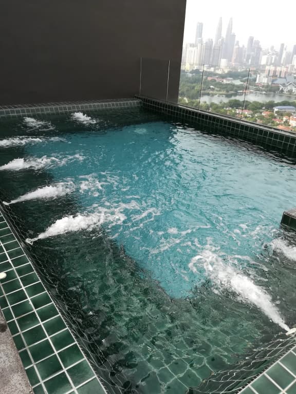 Luxury Duplex @ Infinity Sky Pool Overlooking KLCC Apartments - photo 12
