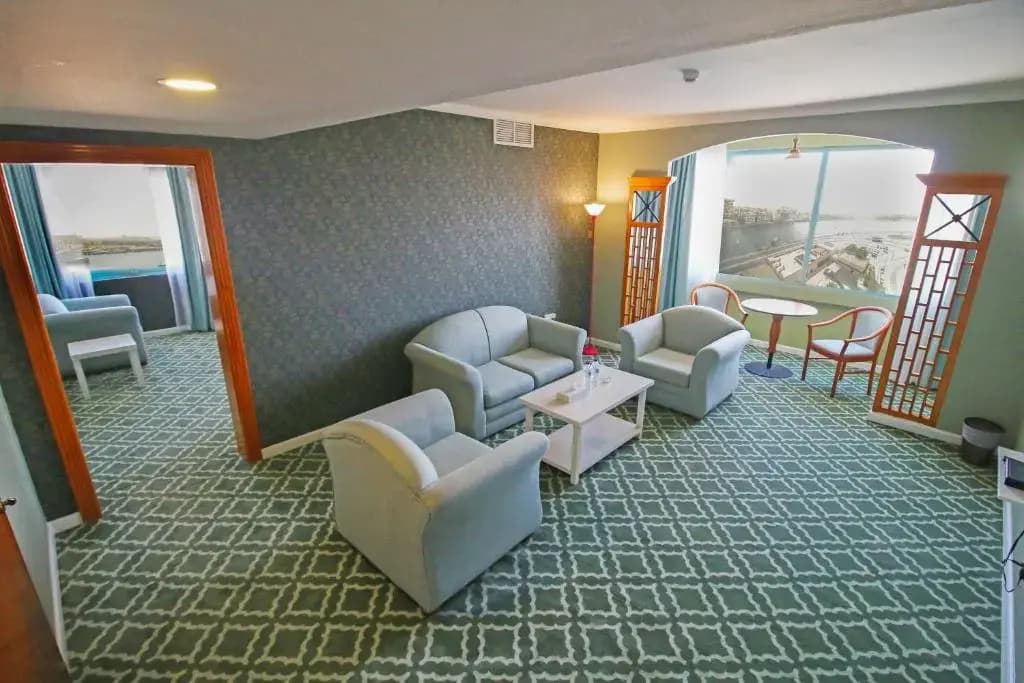 The George Hotel - photo 28