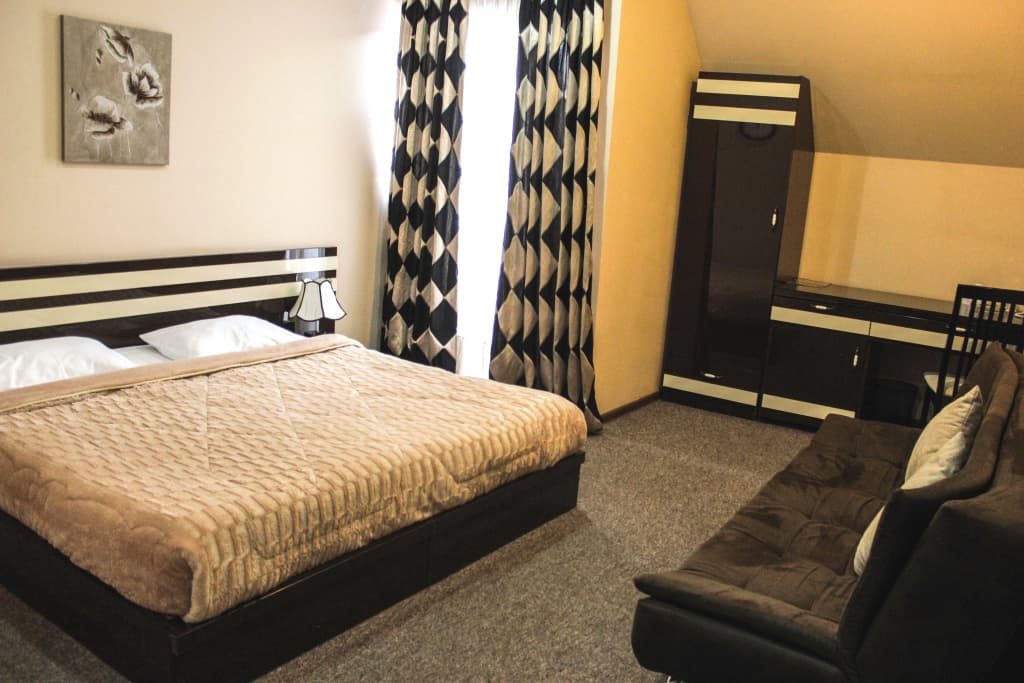 Diplomat Hotel - photo 15