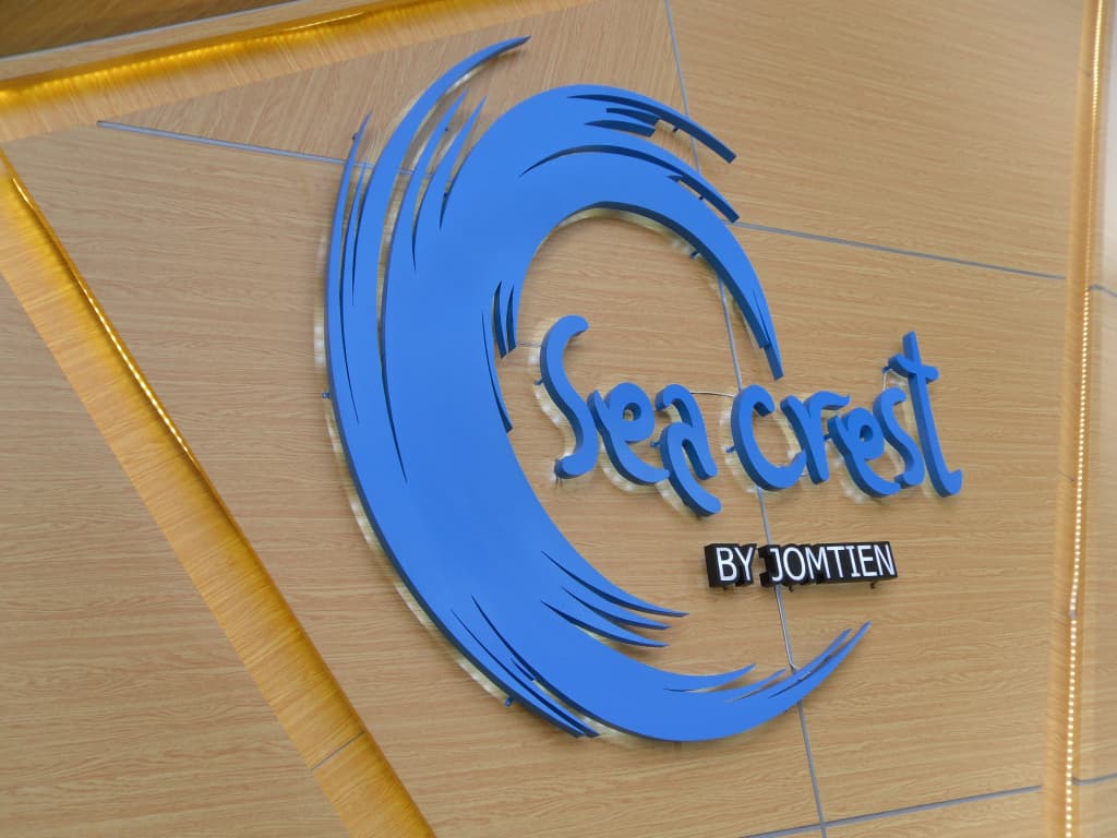 Sea Crest by Jomtien Hotel - photo 36