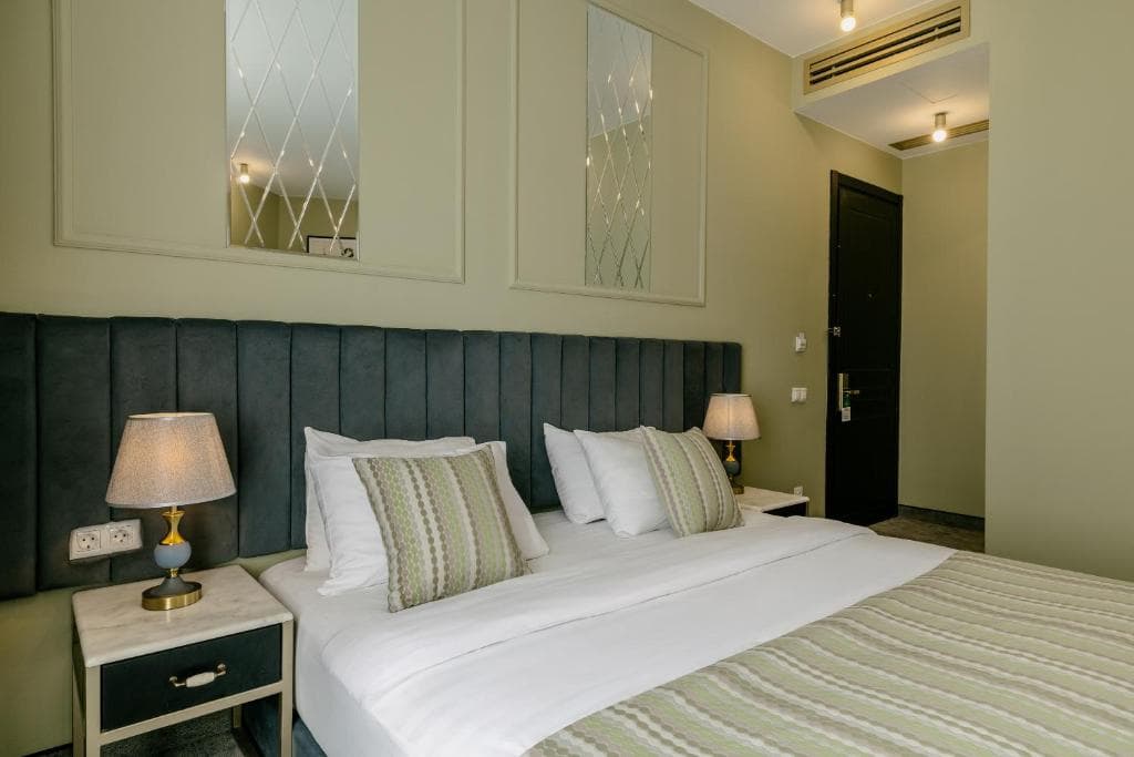 King Gorgasali Hotel - photo 36