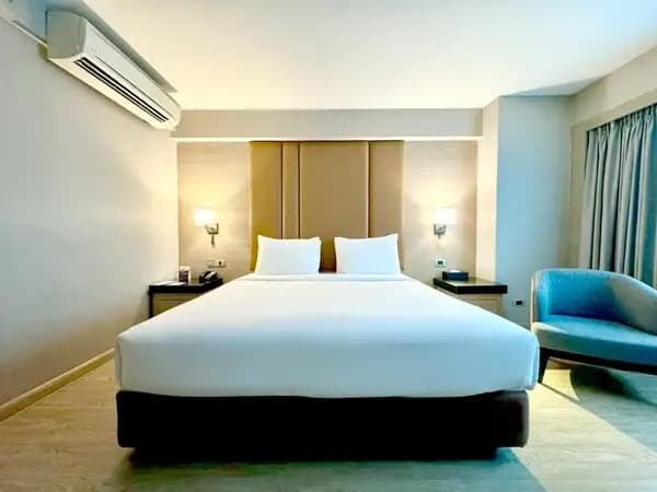 Ramada Sukhumvit Soi Eleven (Ramada Graand Swiss Sukhumvit 11) - photo 34