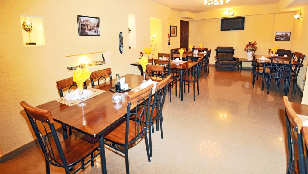 Diplomat Hotel - photo 11