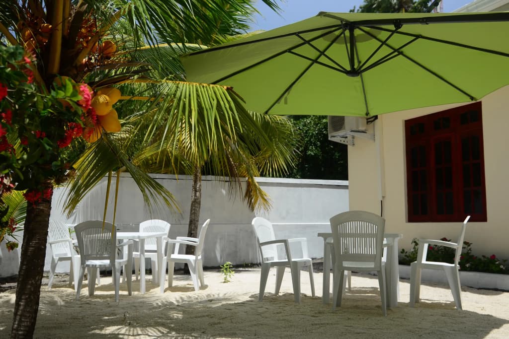 Maclura Residence Guest House - photo 6