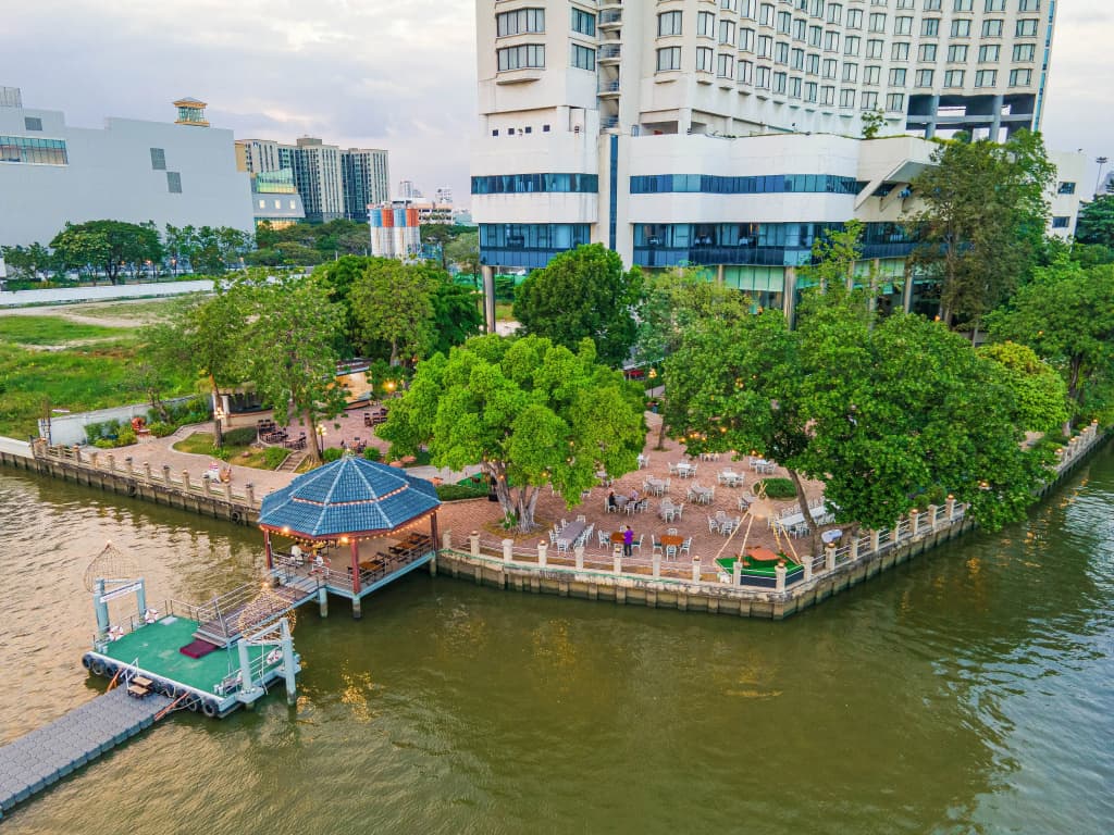 Montien Riverside Hotel Bangkok - photo 8