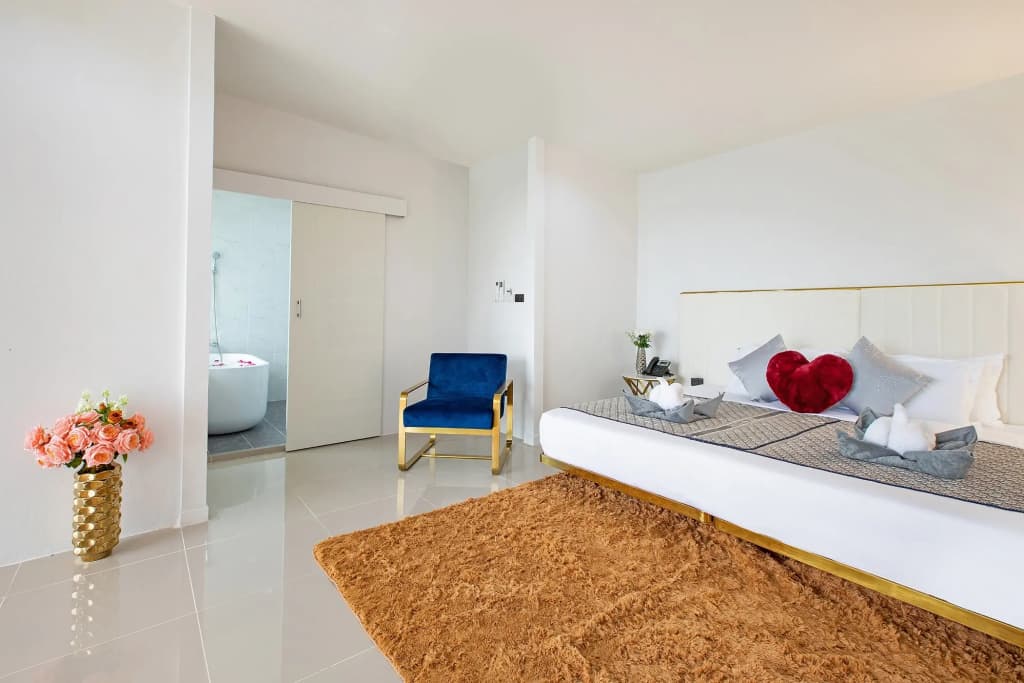 Nariya Bayfront Phuket Resort - photo 5