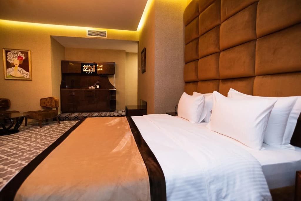 Gallery Art Hotel - photo 22